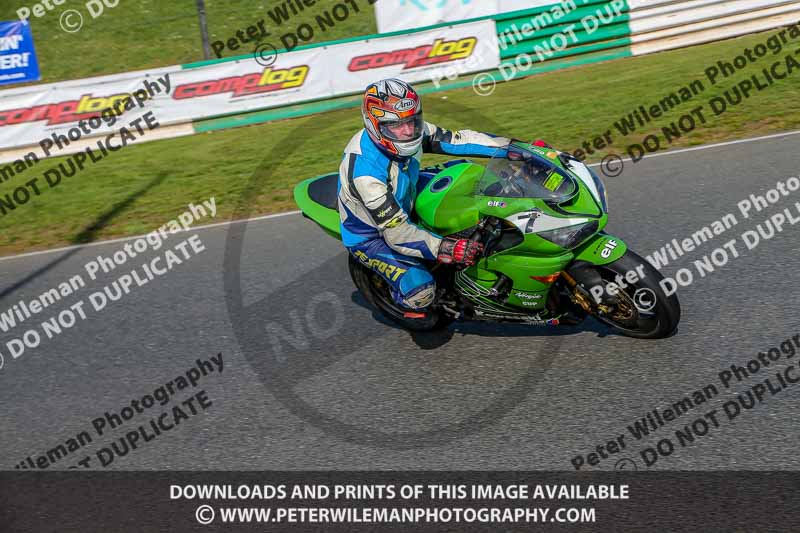 PJM Wedding Photography;enduro digital images;event digital images;eventdigitalimages;mallory park;mallory park photographs;mallory park trackday;mallory park trackday photographs;no limits trackdays;peter wileman photography;racing digital images;trackday digital images;trackday photos